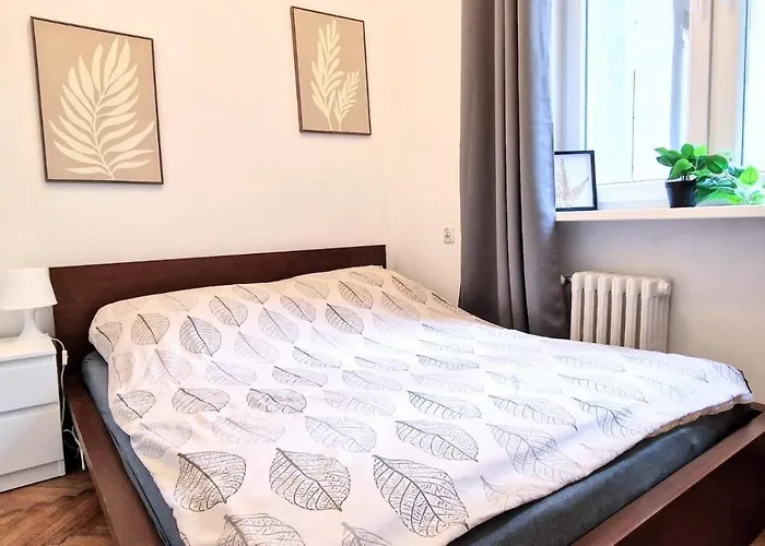 Unikatowe !sienkiewicza Park 116 M Off Piotrkowska 3 Bedrooms * Лодзь